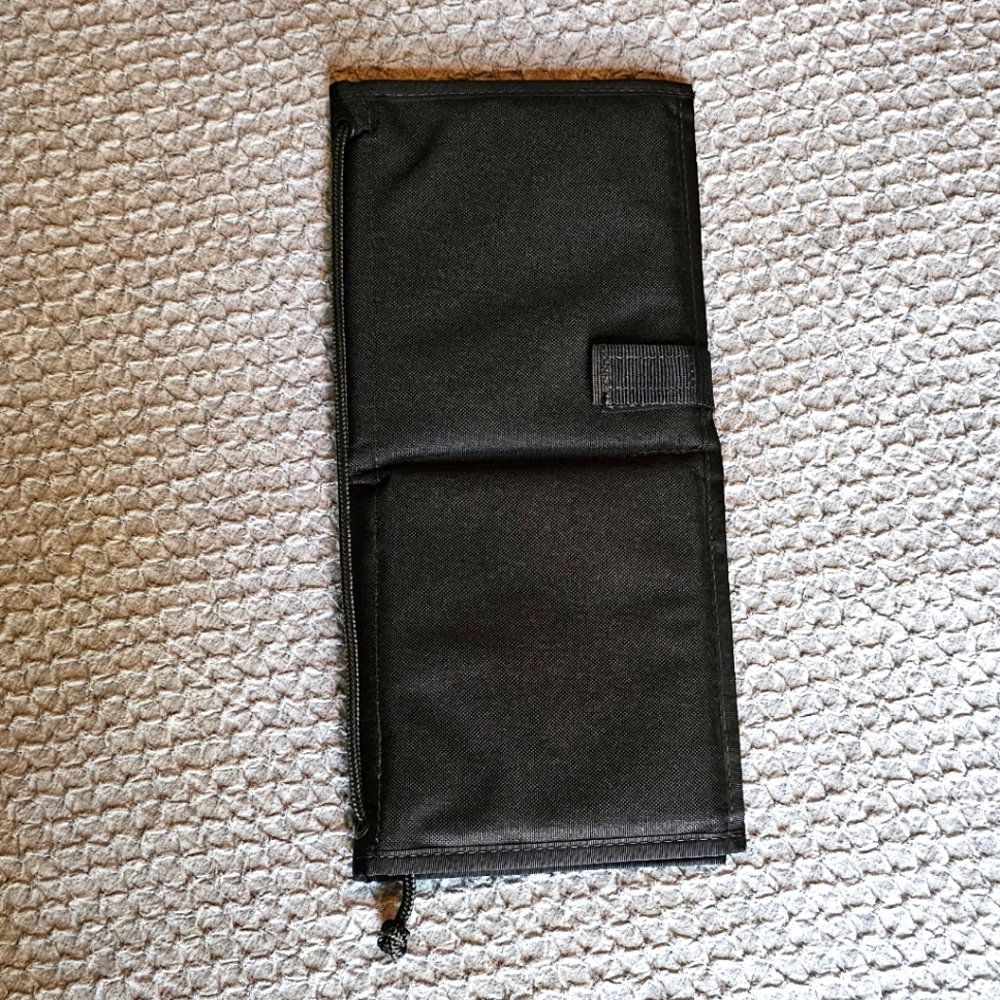 West Ridge Designs Black Professional Portable Folding Makeup Brush Case